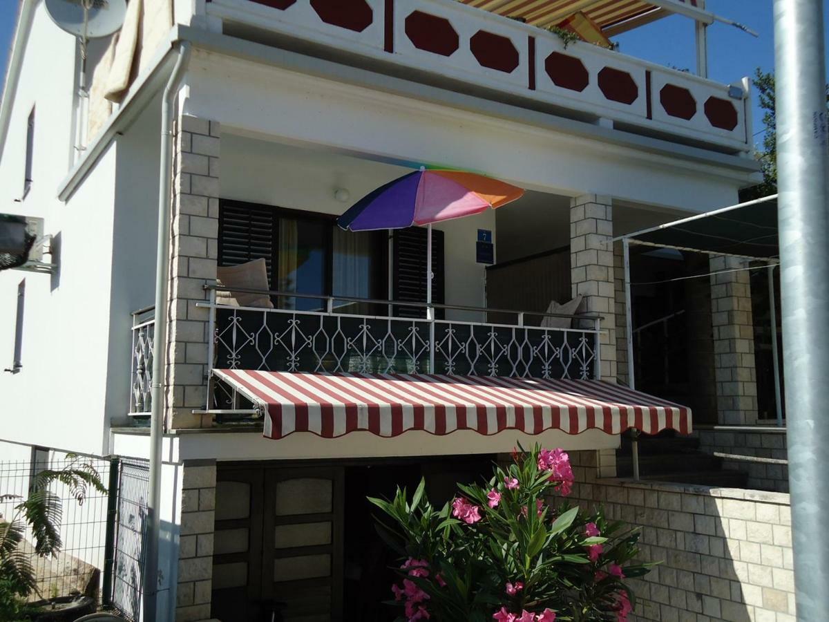 Studio Apartment Carli Савудрия Екстериор снимка